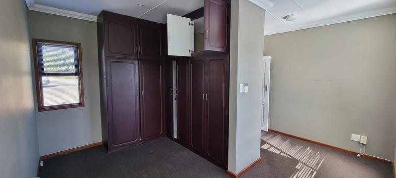 3 Bedroom Property for Sale in Reebok Western Cape